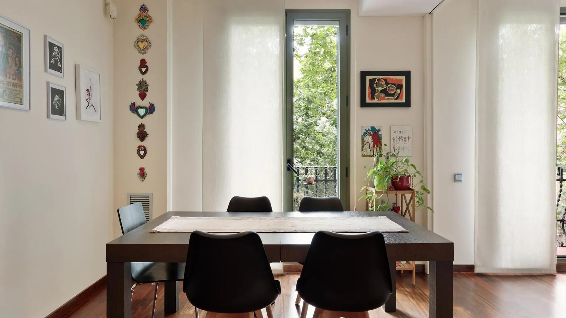 Apartment Frida By Enjoyapartments Barcelona